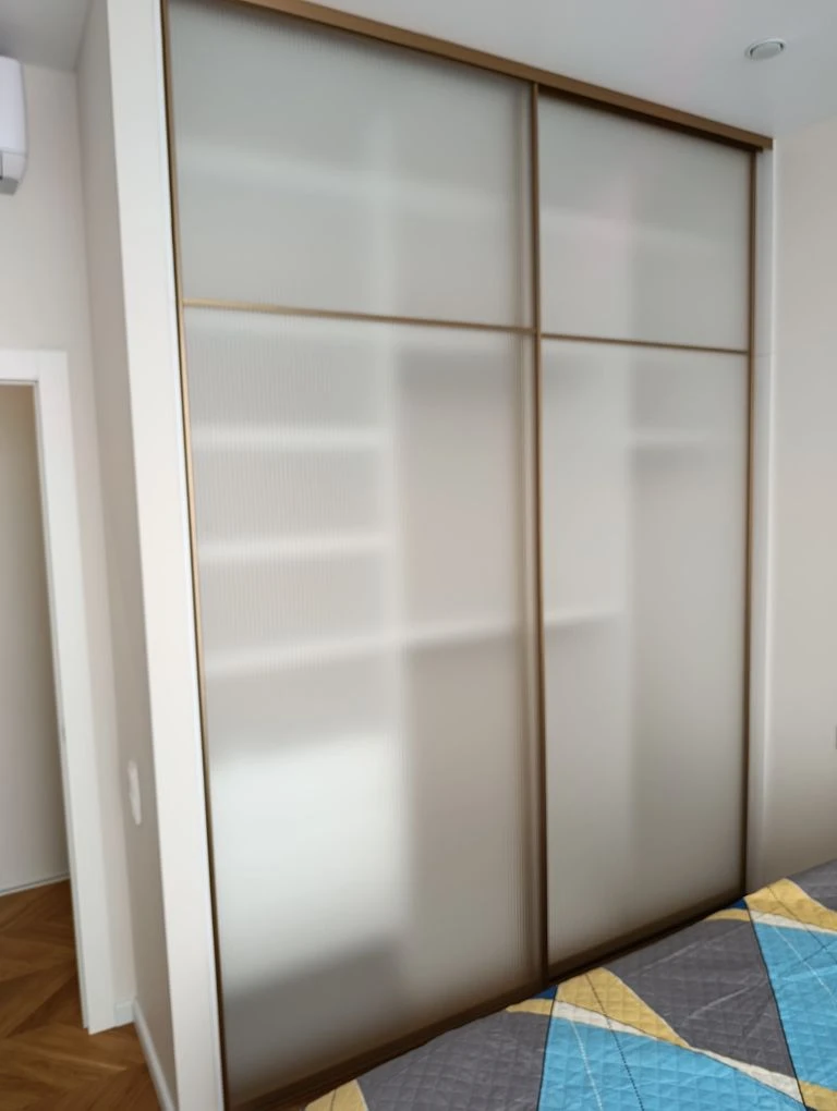 Шкаф купе в спальню.