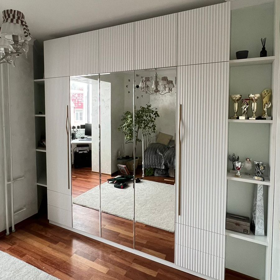 гостиная из эмали с фрезеровкой.jpg