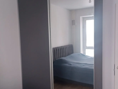 Шкаф купе с подвесной системой Космос