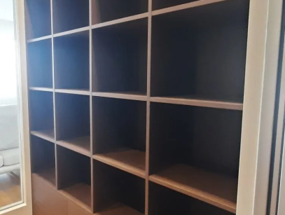  Гардеробная и рабочая зона