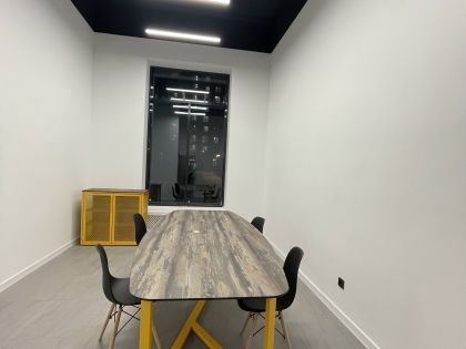 Набор мебели для офиса в стиле лофт